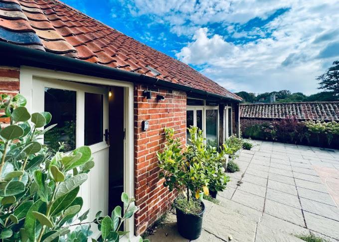 Dingle Marsh Barns Hotel Dunwich Bagian luar foto